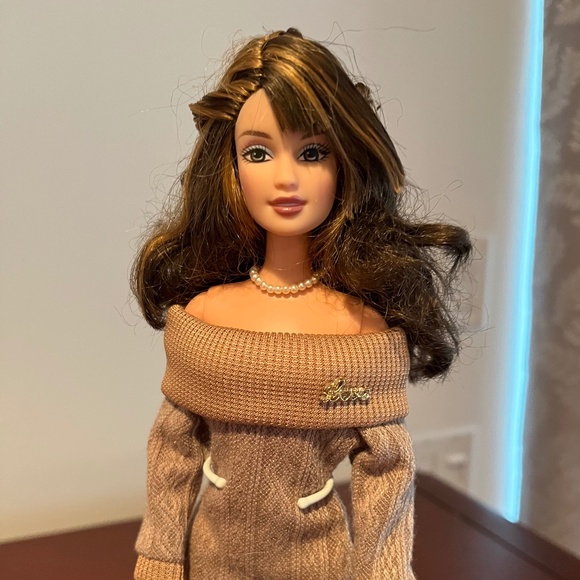 Barbie Doll 2005 Fashion Fever Teresa, Wave C - Picture 8 of 8